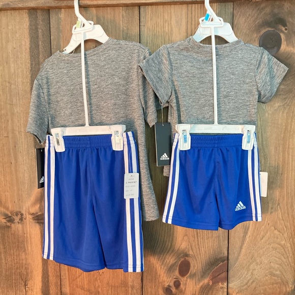 Matching Set of Boys Adidas Outfits - Picture 3 of 6